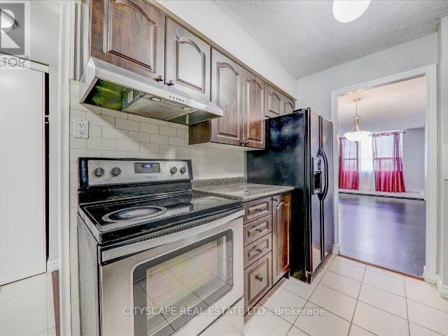 apartment at #914 – 25 SUNRISE AVENUE