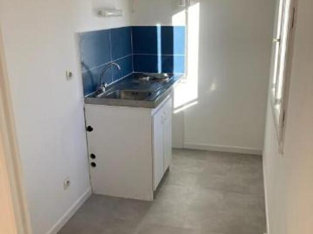 Apartment at 91 Boissy sous Saint Yon, BOISSY SOUS ST YON, 91790, France