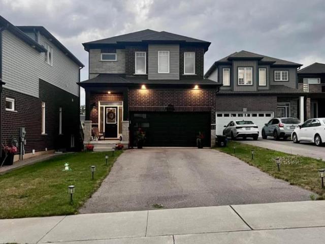 apartment at 925 TARTAN COURT, Kitchener, Ontario, N2R0N2