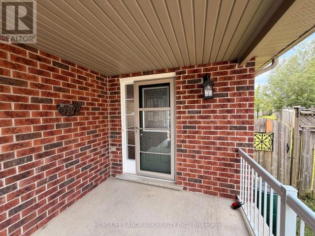 apartment at 921 WINDFLOWER PLACE, Kitchener, Ontario, N2E4B3