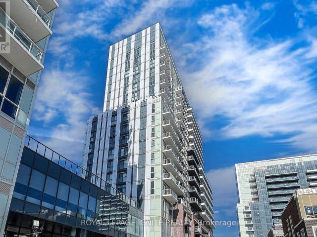 apartment at 922 38 HONEYCRISP CRESCENT, Vaughan, Ontario, L4K0M8