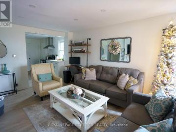 apartment at 93 GRASS AVENUE, St. Catharines, Ontario, L2R1T2