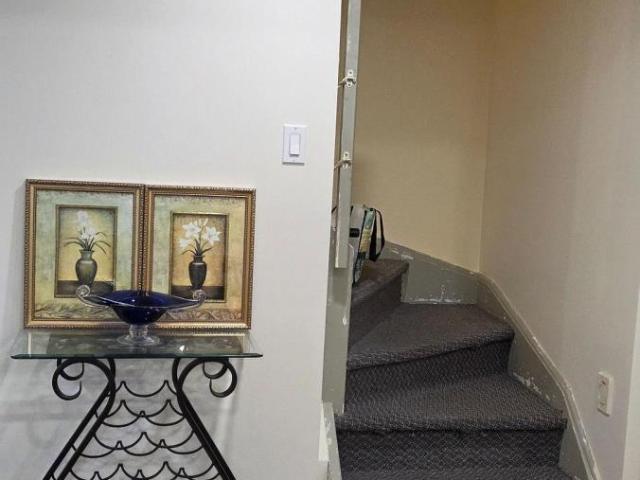 apartment at 957 SONOMA COURT, Mississauga, Ontario, L5V2P4