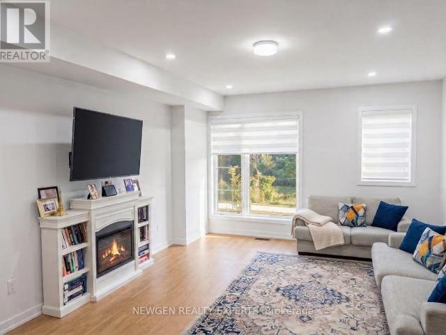 apartment at 97 CORNELL ROUGE BOULEVARD, Markham, Ontario, L6B1R1