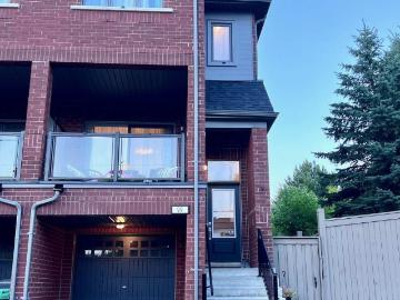 apartment at 99 HAGGERT AVENUE N