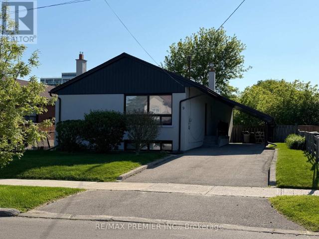 apartment at 9 BLAYDON AVENUE, Toronto, Ontario, M3M2C9