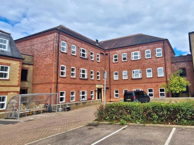 Apartment at Cottis Lane, Epping Forest
