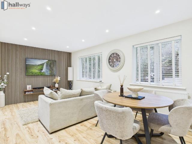 Apartment at Court Bushes Road, Caterham