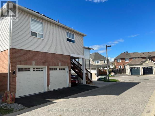 apartment at COACH 381 COUNTRY GLEN ROAD, Markham, Ontario, L6B0H8