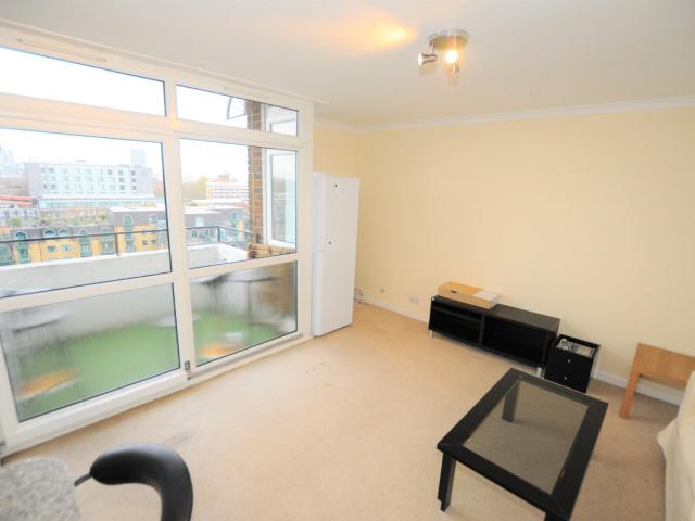 Apartment at Cole Close, Greater London