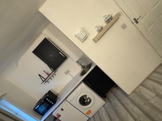 Apartment at Coles Green Road, Greater London