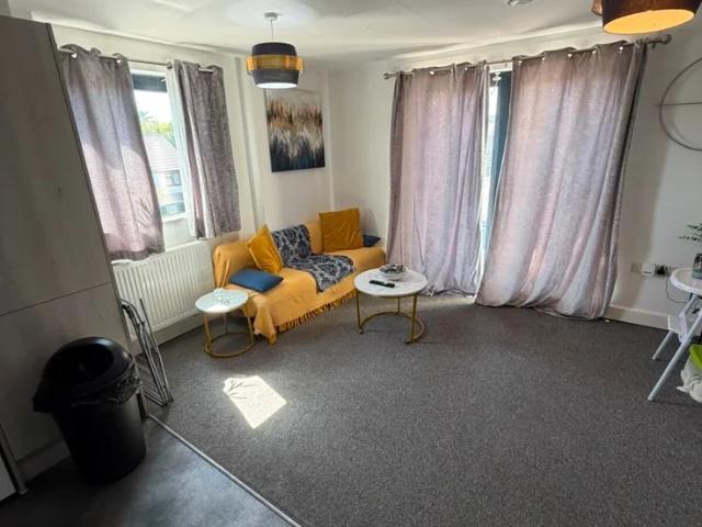 Apartment at Colnbrook By Pass, Slough