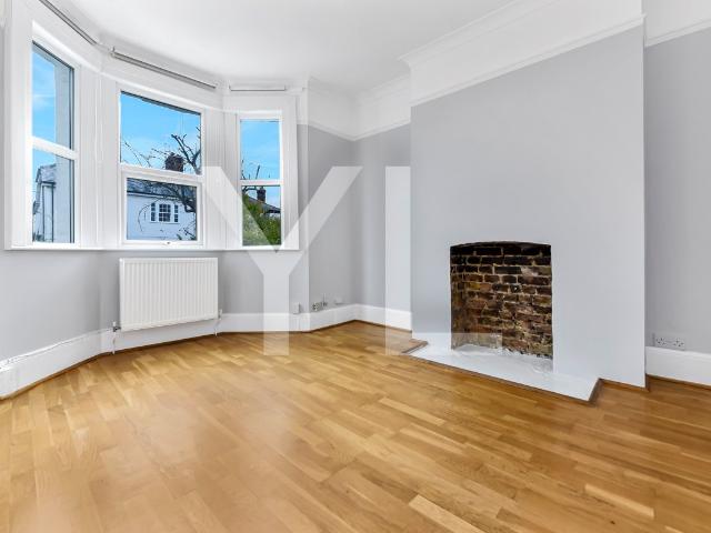 apartment at Combedale Road, Greenwich, SE10 0LG