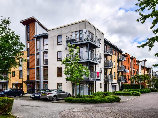 Apartment at Commonwealth Drive, Crawley