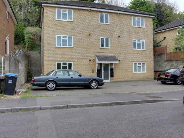 Apartment at Commonwealth Road, Caterham