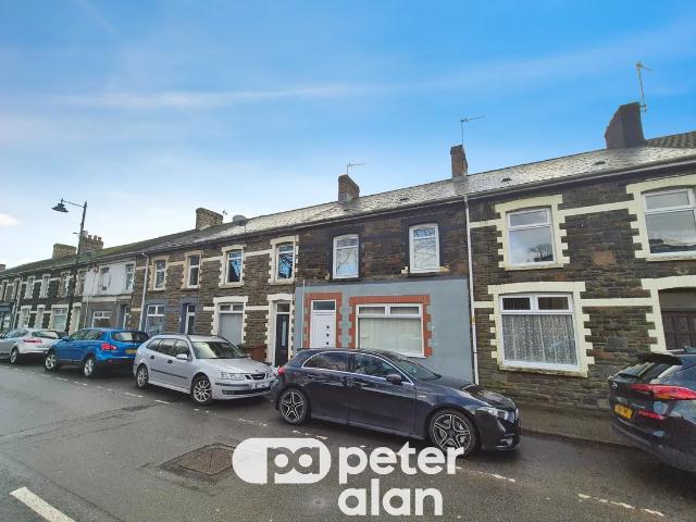 Apartment at Commercial Street, Newport