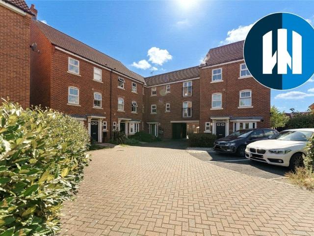 Apartment at Conisborough Way, Wakefield