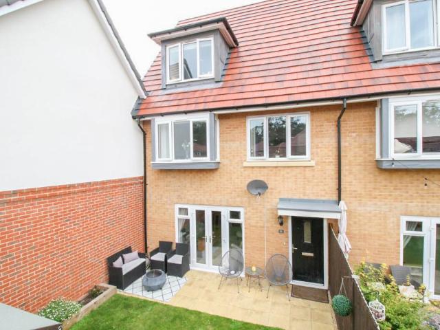apartment at Copse Close, Fleet