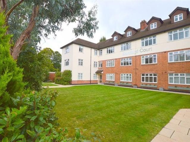 Apartment at Cornwall Road, Greater London