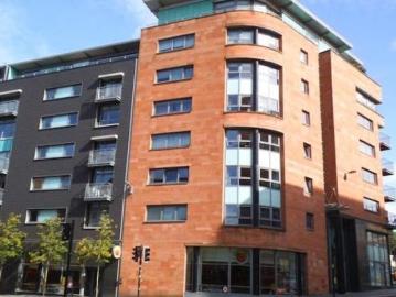 Apartment at Cathcart Road, Glasgow