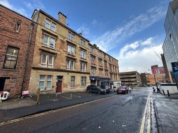 Apartment at Cathcart Road, Glasgow