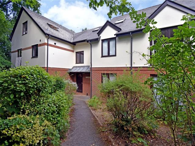 Apartment at Caunter Road, Newbury