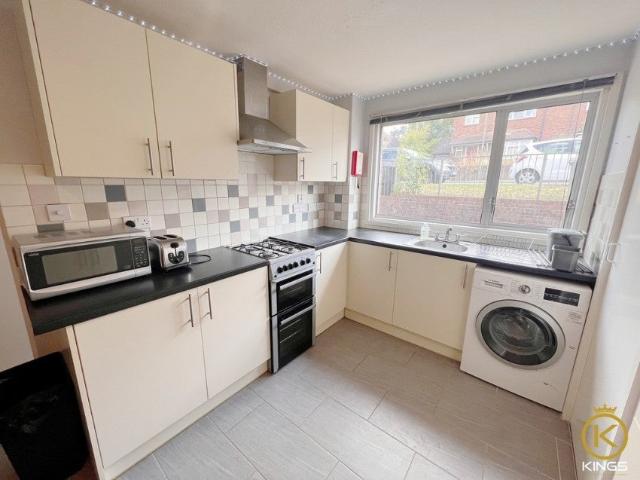 Apartment at Cabell Road, Guildford