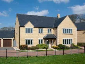 Apartment at Cadet Close, Cotswold District