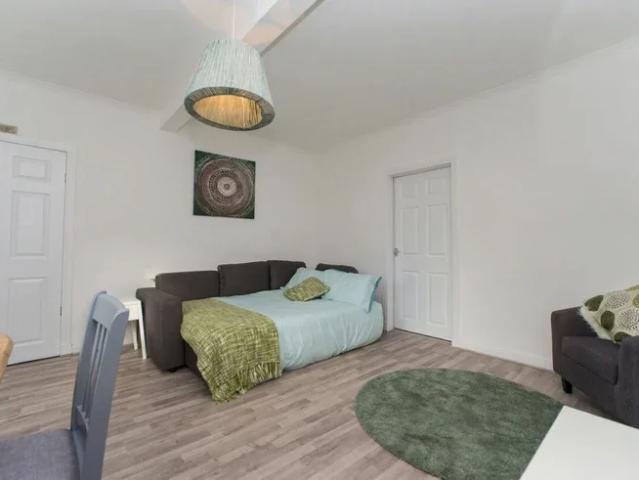 Apartment at Kenmar Terrace, Bothwell