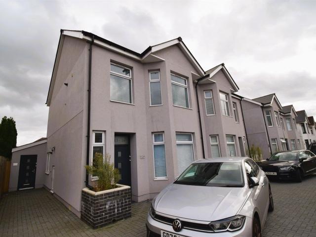 Apartment at Caerphilly Road, Cardiff