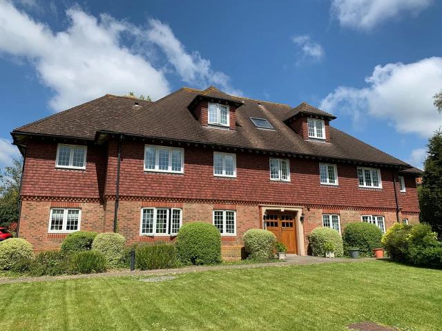 Apartment at Caldbec Hill, Rother
