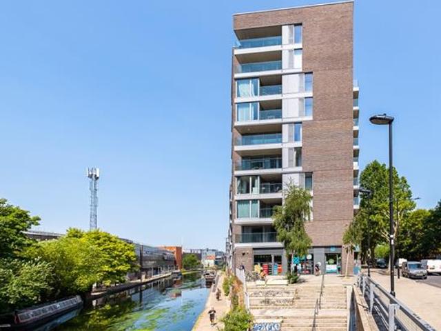 Apartment at Camley Street, Greater London