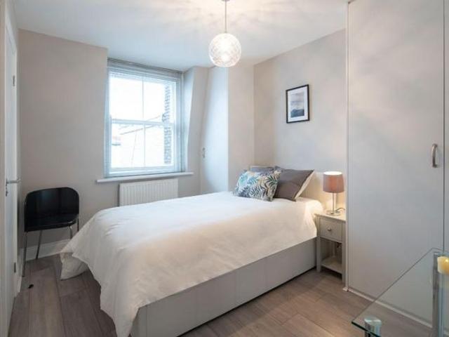 Apartment at Canfield Place, Greater London