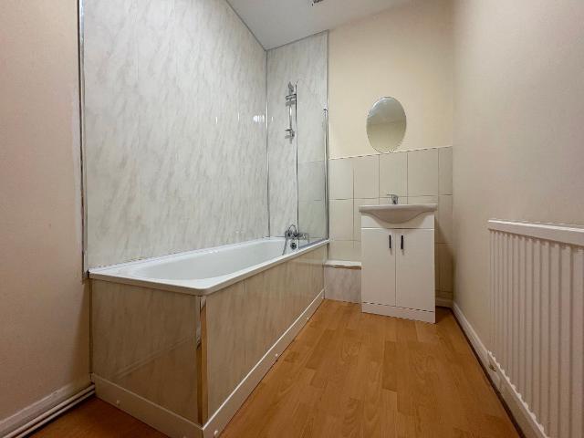 Apartment at Canning Street, Cwm