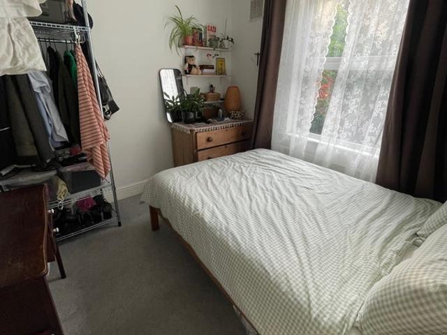 Apartment at Canterbury Grove, Greater London