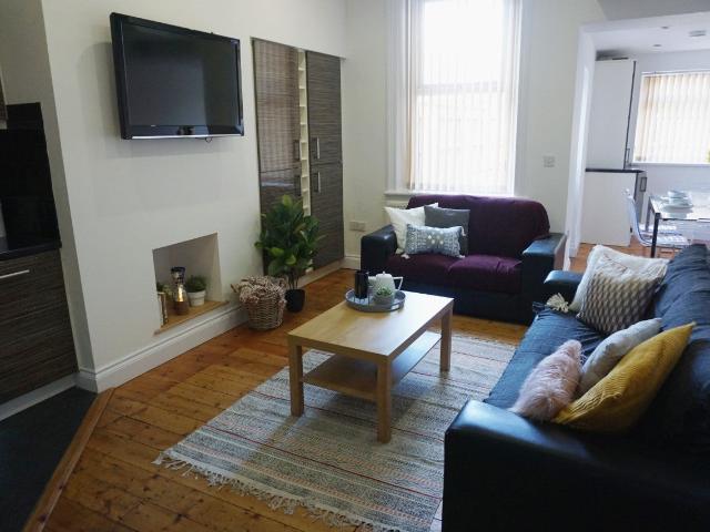 Apartment at Cardigan Terrace, Newcastle upon Tyne