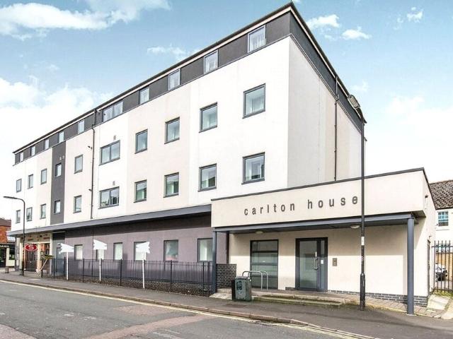 Apartment at Carlton Place, Southampton