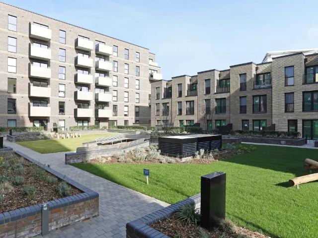Apartment at Carraway Street, Reading