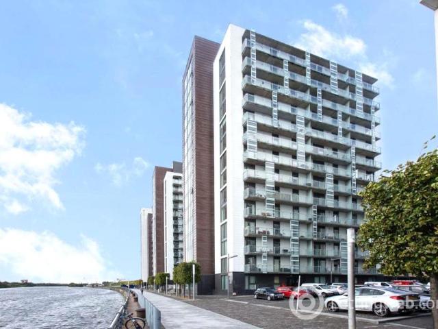 Apartment at Castlebank Place, Glasgow