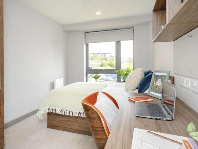 Apartment at Castlebank Street, Glasgow