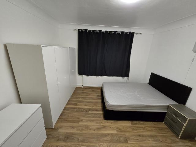 Apartment at Castleview Gardens, Greater London