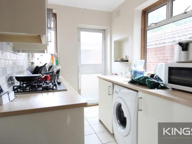 Apartment at Cedar Road, Southampton