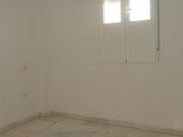 apartment at Centro / Almensilla,Spain
