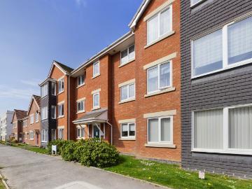 Apartment at Churchill Avenue, East Lindsey