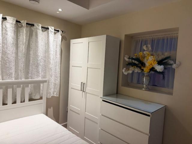 Apartment at Charlton Park Lane, Greater London
