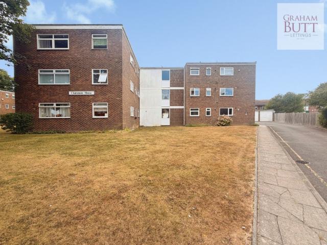 Apartment at Chatsmore Crescent, Worthing