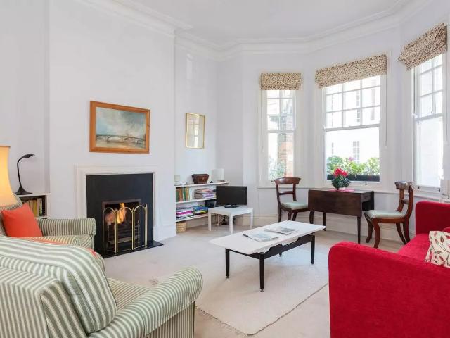 Apartment at Exhibition Road, City of Westminster