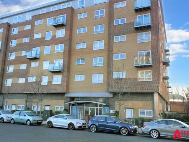 Apartment at Cherrydown East, Basildon