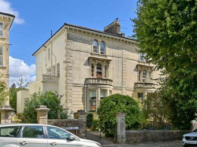 Apartment at Chertsey Road, Bristol