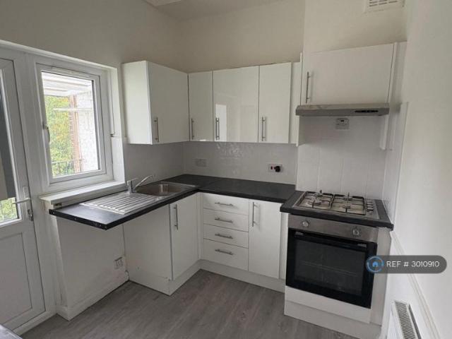 Apartment at Christchurch Road, Greater London